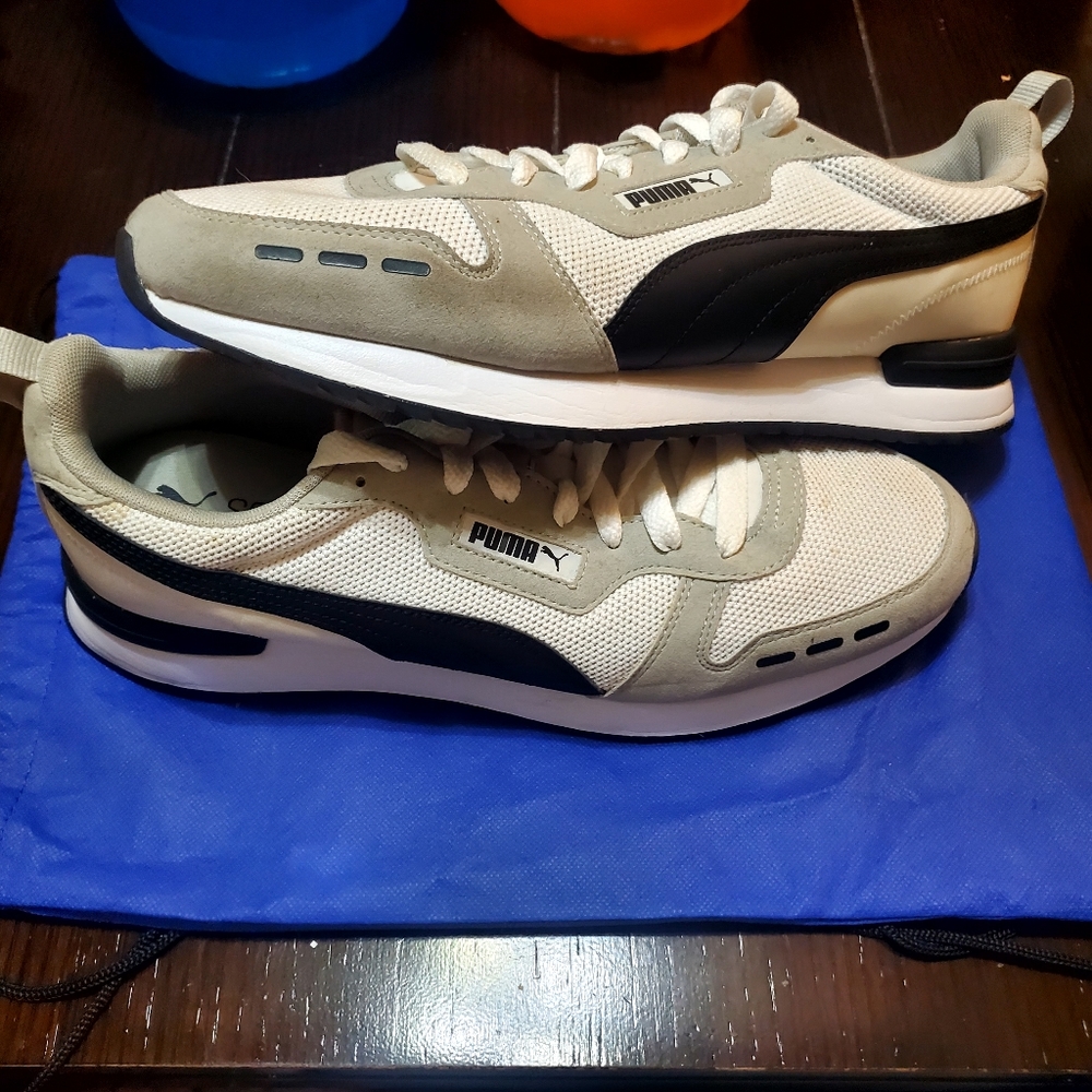 Puma Shoes R78 Sneakers 13